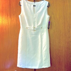 Chelsea Rose dress White Size 12 NWT